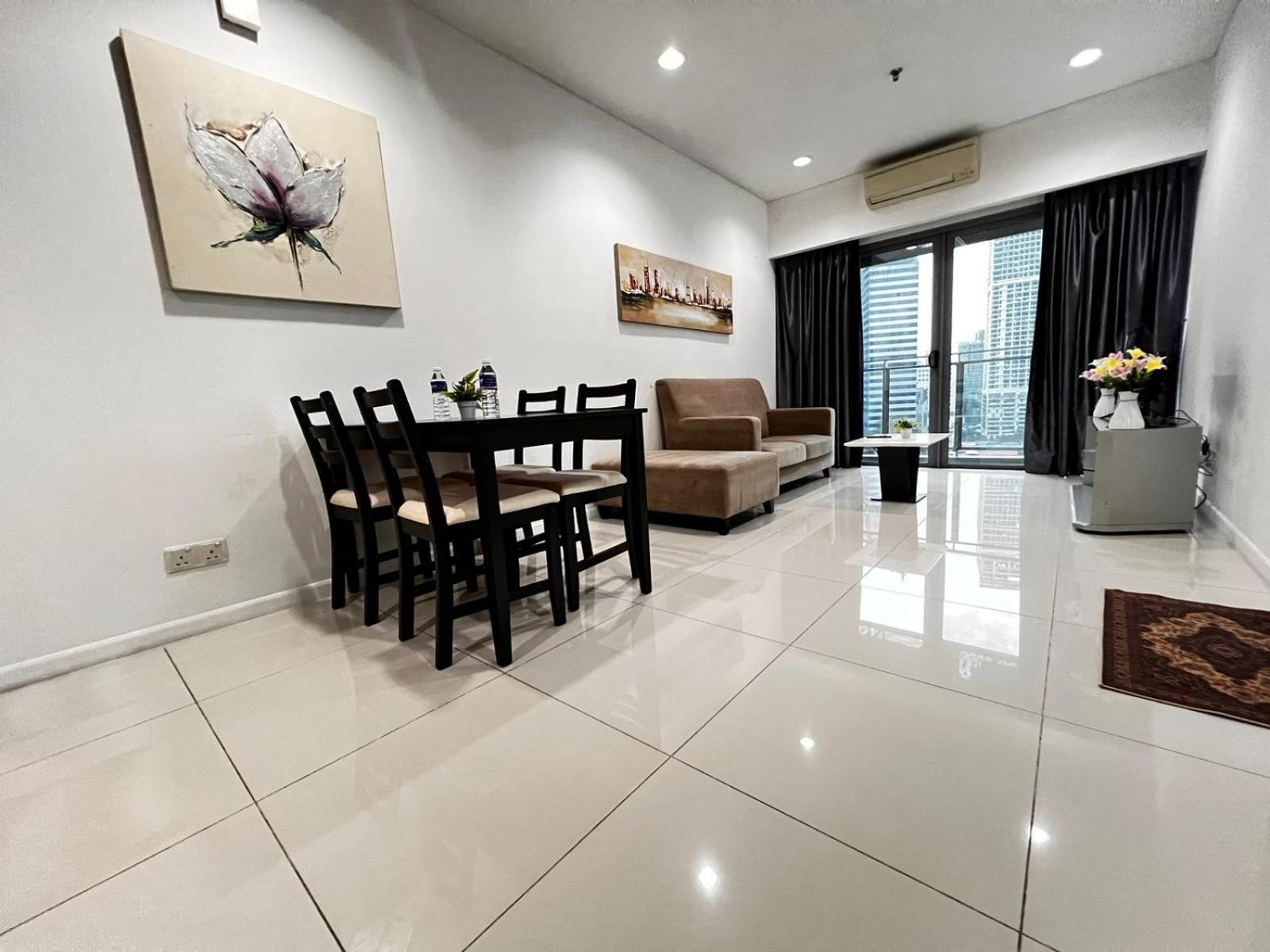 Summer Suites Klcc By Homestay Kuala Lumpur Exteriér fotografie