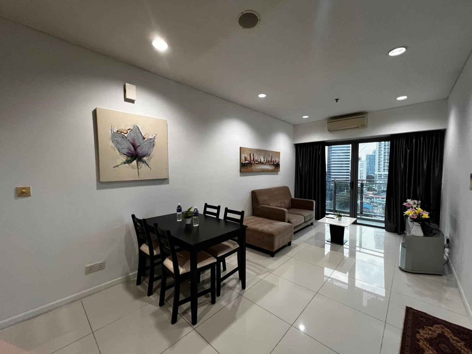 Summer Suites Klcc By Homestay Kuala Lumpur Exteriér fotografie