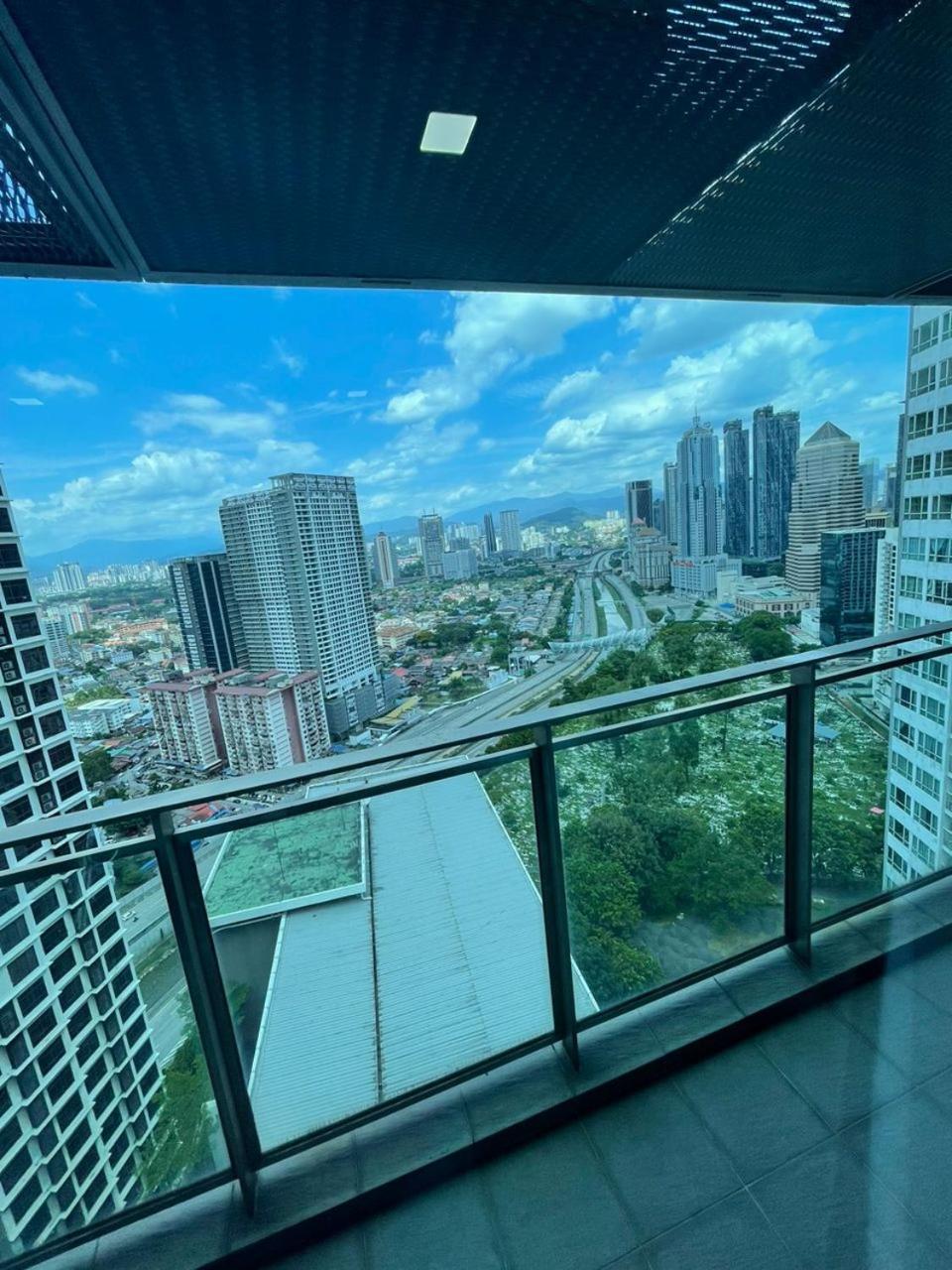 Summer Suites Klcc By Homestay Kuala Lumpur Exteriér fotografie